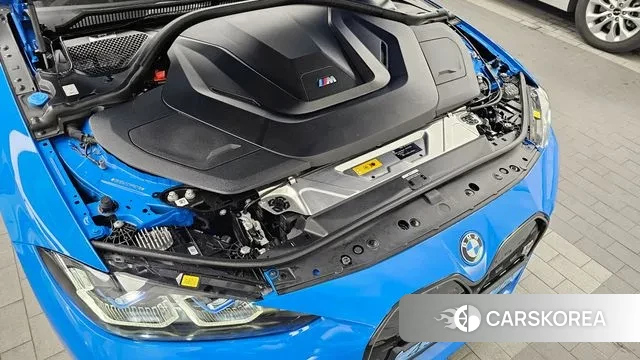 BMW i4 id 2915064 из Кореи 16