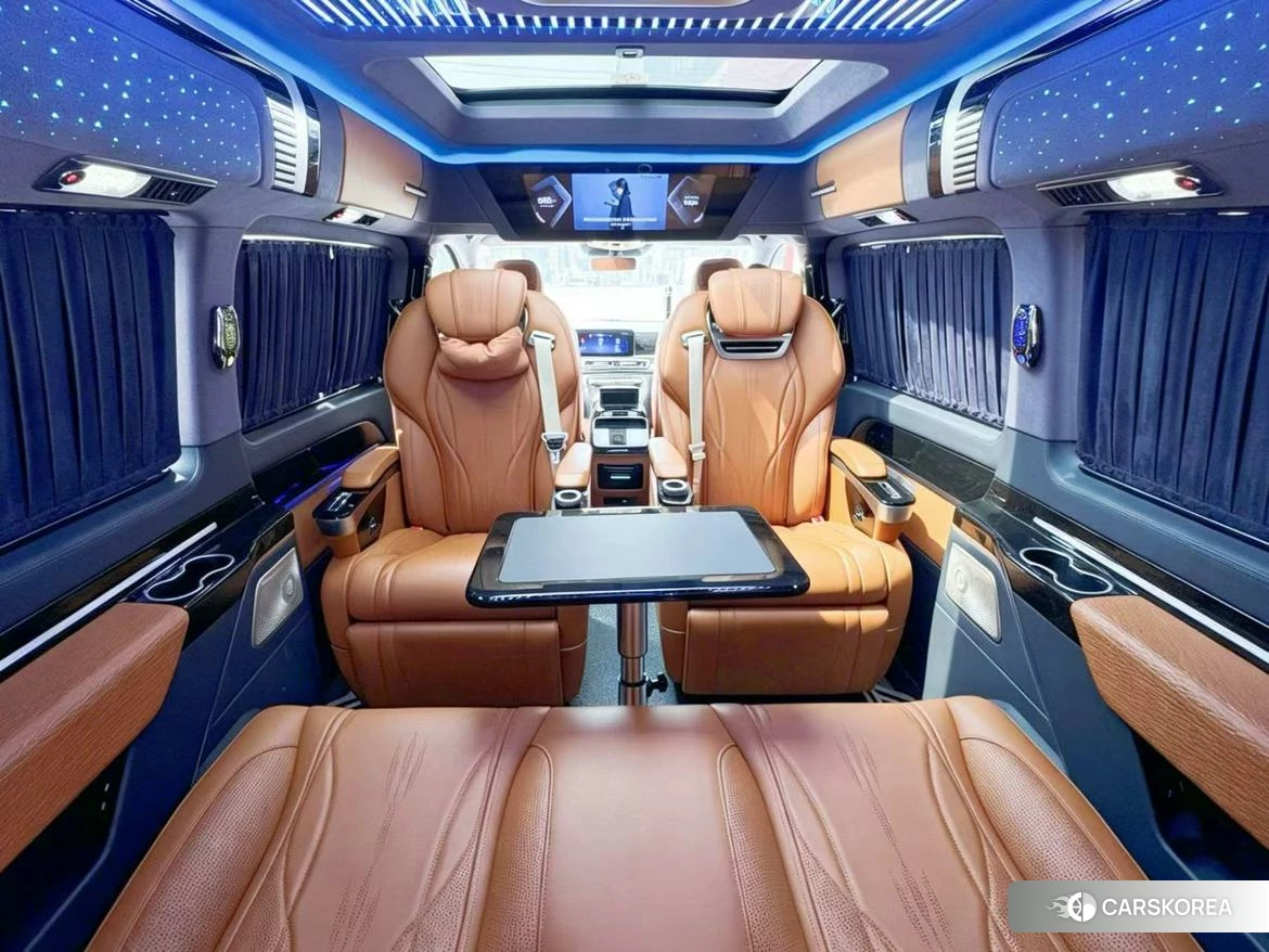 Mercedes-Benz V-class 2024 Черный из Китая, фото 6