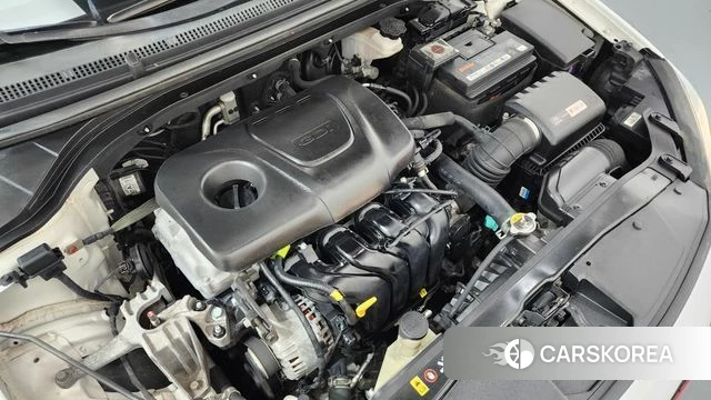 Hyundai Avante AD id 3829214 из Кореи 17