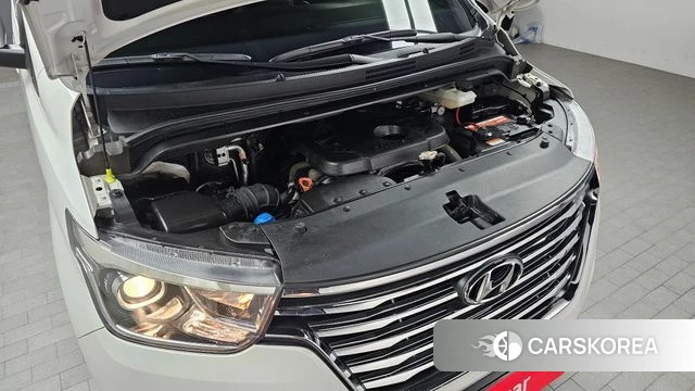 Hyundai The New Grand Starex id 3843730 из Кореи 16