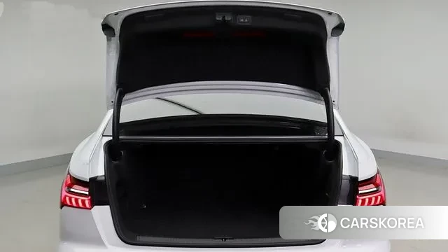 Audi A6 (C8) id 3335636 из Кореи 16