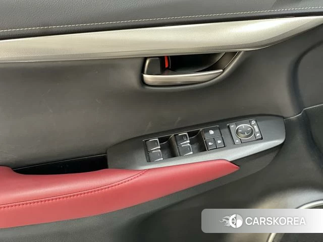 Lexus NX id 4262440 из Китая 15