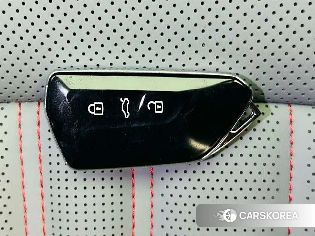 Volkswagen Tourang id 4256151 из Китая 22