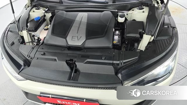 Kia EV6 id 4224015 из Кореи 16