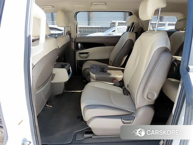 Kia Carnival 4th generation id 3942032 из Кореи 16