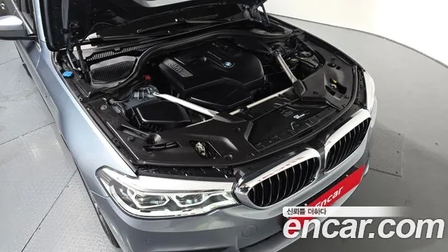 BMW 5 Series (G30) id 2903209 из Кореи 16