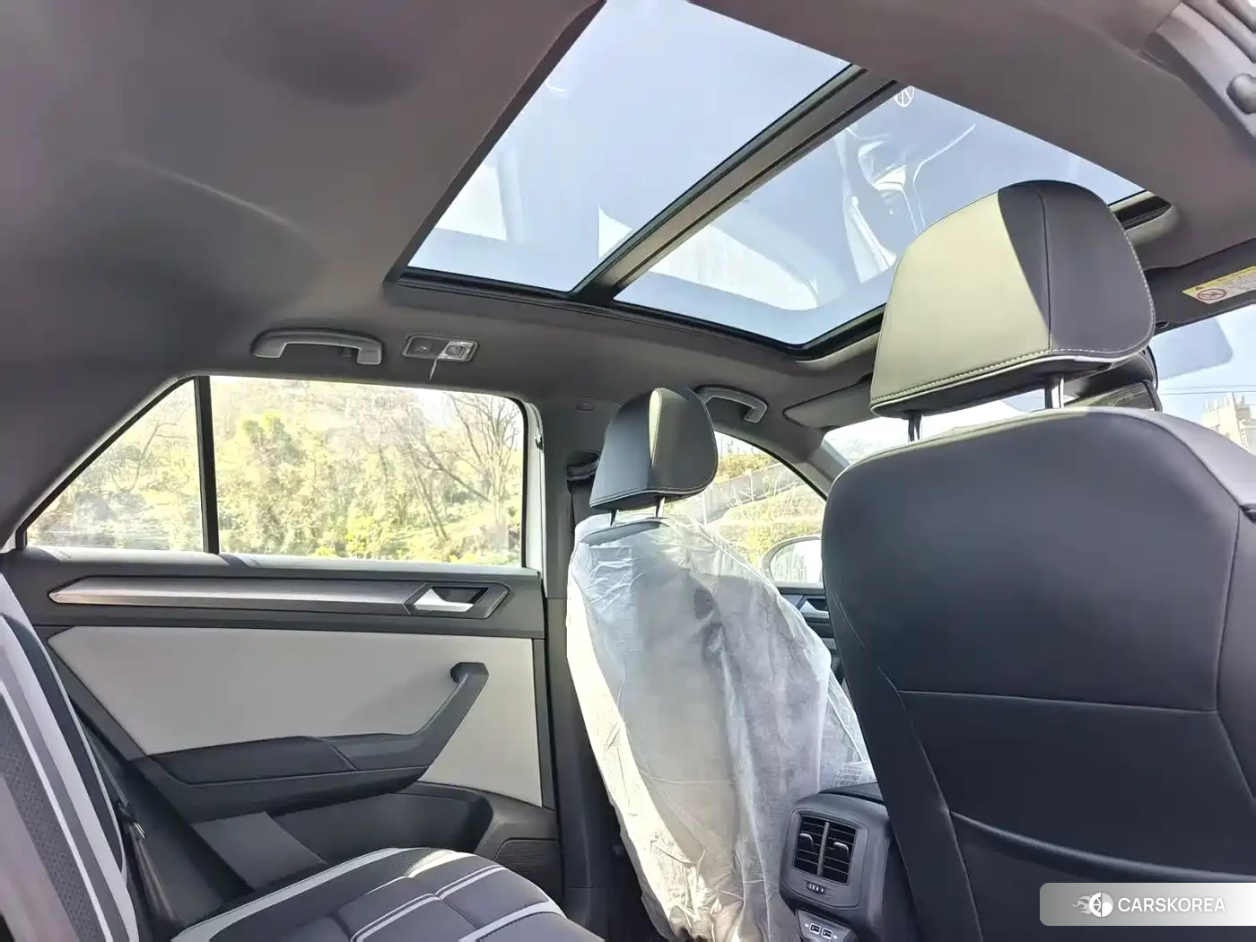 Volkswagen T-ROC exploring Songs id 4570724 из Китая 13