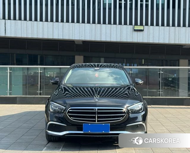 Mercedes-Benz E-class id 3857220 из Китая 8