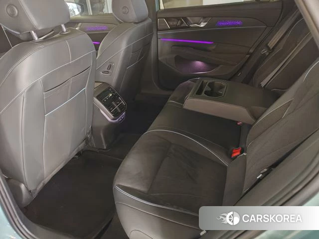 Volkswagen Passat id 4272679 из Китая 34