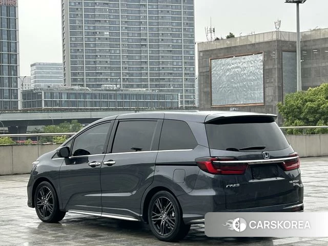 Honda Odyssey 2022 Темно-серый из Китая, фото 6