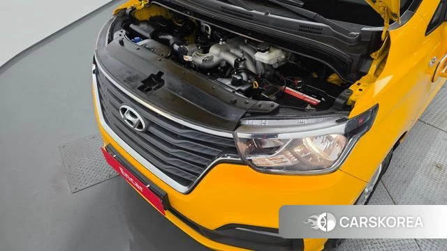 Hyundai The New Grand Starex id 4304229 из Кореи 16