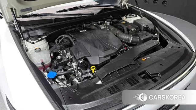 Hyundai Grandeur (GN7) id 3333844 из Кореи 16