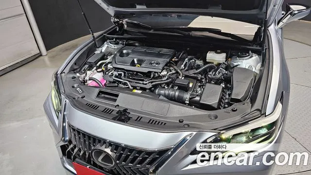 Lexus ES300h 7th generation id 2782285 из Кореи 16