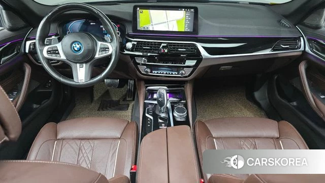 BMW 5 Series (G30) id 4835304 из Кореи 31