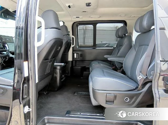 Hyundai Staria id 3883121 из Кореи 16