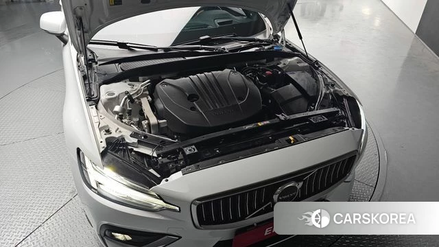 Volvo S60 3rd generation id 3870384 из Кореи 16