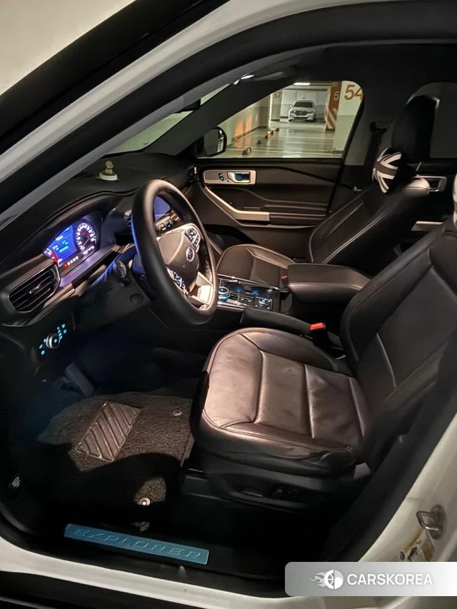 Ford Explorer 6th Generation 2021 Белый из Кореи, фото 6