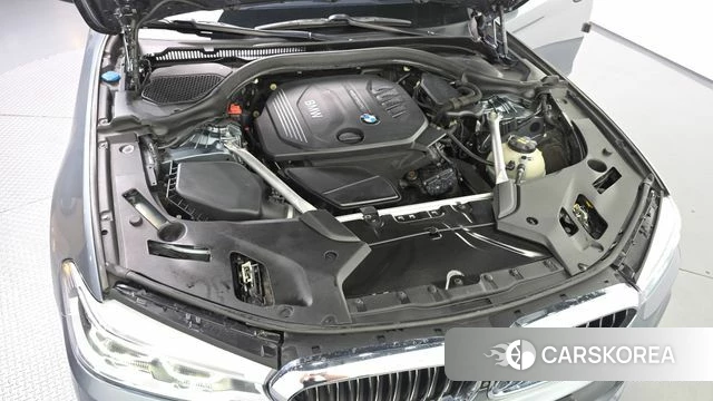 BMW 5 Series (G30) id 4435890 из Кореи 16