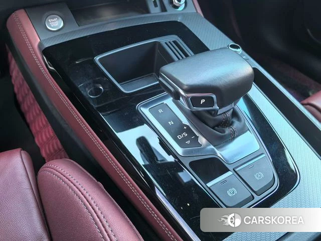 Audi Q5L id 3856105 из Китая 17