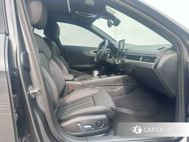 Audi A4L id 4215118 из Китая 14