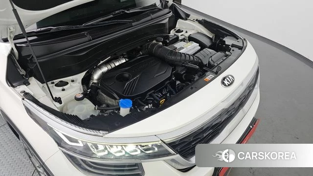 Kia Seltos id 4490489 из Кореи 16