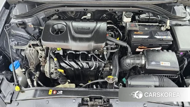 Hyundai Avante AD id 3055793 из Кореи 16