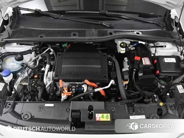 Peugeot e-208 second Generation id 3104857 из Кореи 16