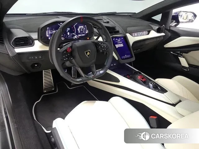 Lamborghini Revuelto id 3733976 из Кореи 16