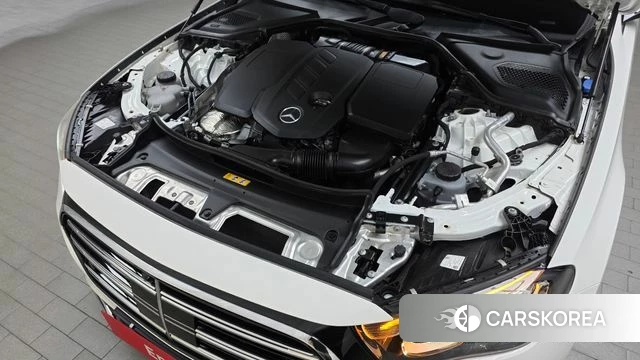 Mercedes-Benz E-Class W214 id 4533493 из Кореи 26