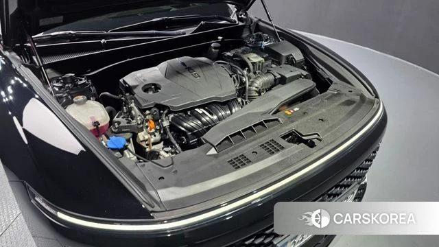 Hyundai Grandeur (GN7) id 4630964 из Кореи 37