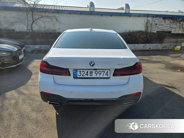 BMW 5 Series (G30) id 3823814 из Кореи 16