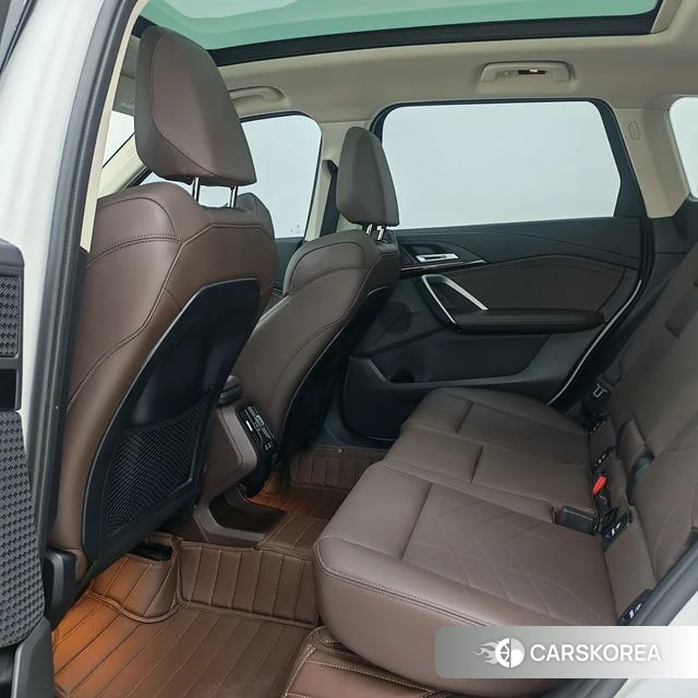 BMW X1 id 3907925 из Китая 14