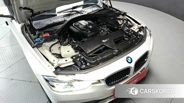 BMW 3 Series (F30) id 4180529 из Кореи 16