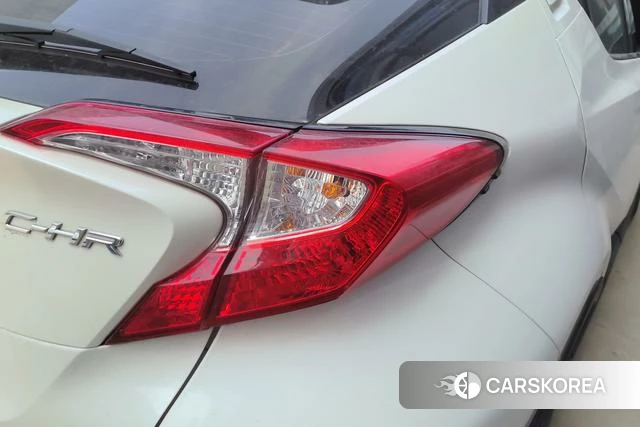 Toyota C-HR id 4261985 из Китая 13