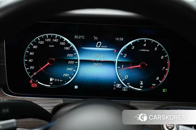 Mercedes-Benz E-class id 4321193 из Китая 9