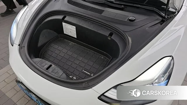 Tesla Model 3 id 3133918 из Кореи 16