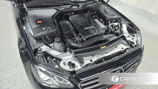 Mercedes-Benz E-Class W213 id 3727816 из Кореи 16