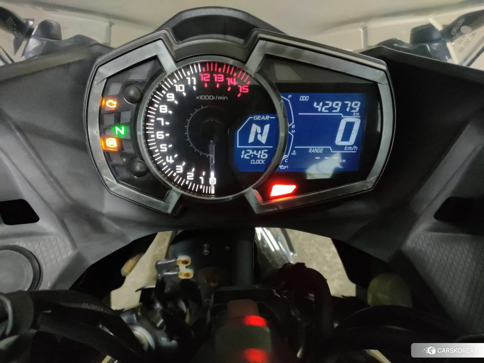 Kawasaki NINJA 400 id 3947137 из Японии 6