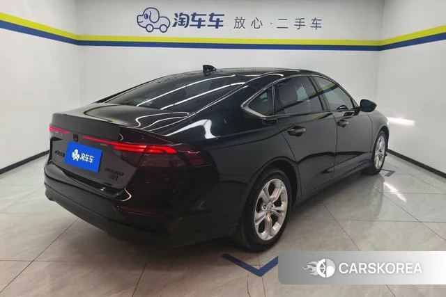 Honda Accord id 3785327 из Китая 13
