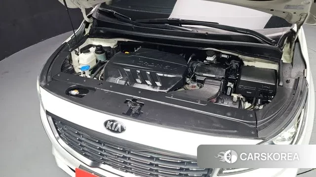 Kia The New Carnival id 3703732 из Кореи 16