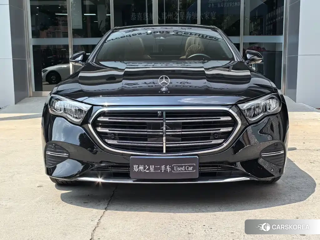 Mercedes-Benz E-Class 2024 Черный из Китая, фото 6