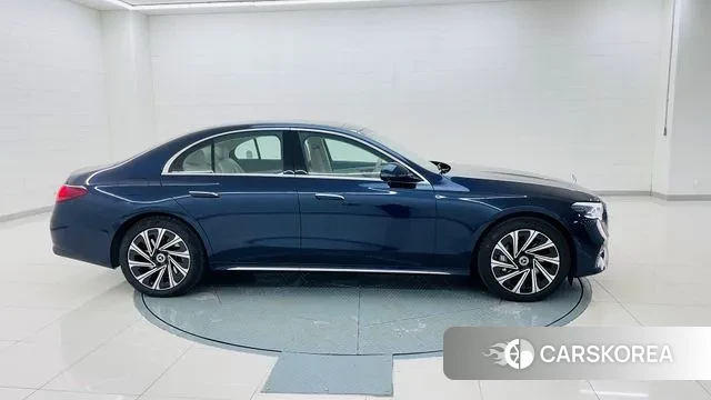 Mercedes-Benz E-Class W214 id 3347282 из Кореи 16