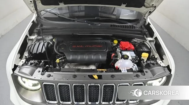 Jeep Renegade id 3439034 из Кореи 16