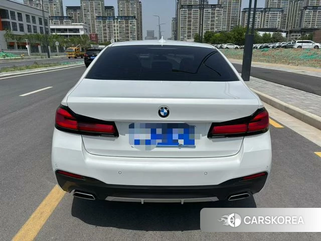 BMW 5 series 2023 Белый из Китая, фото 6