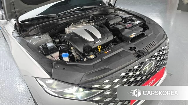 Hyundai The New Grandeur IG id 4203032 из Кореи 28