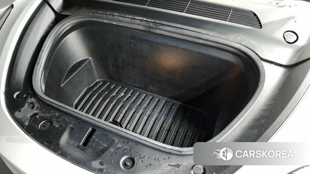 Tesla Model Y id 4178020 из Кореи 16