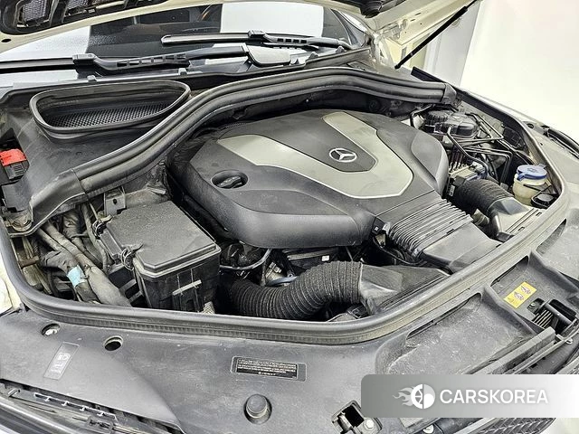 Mercedes-Benz GLE - Class W166 id 3845978 из Кореи 16