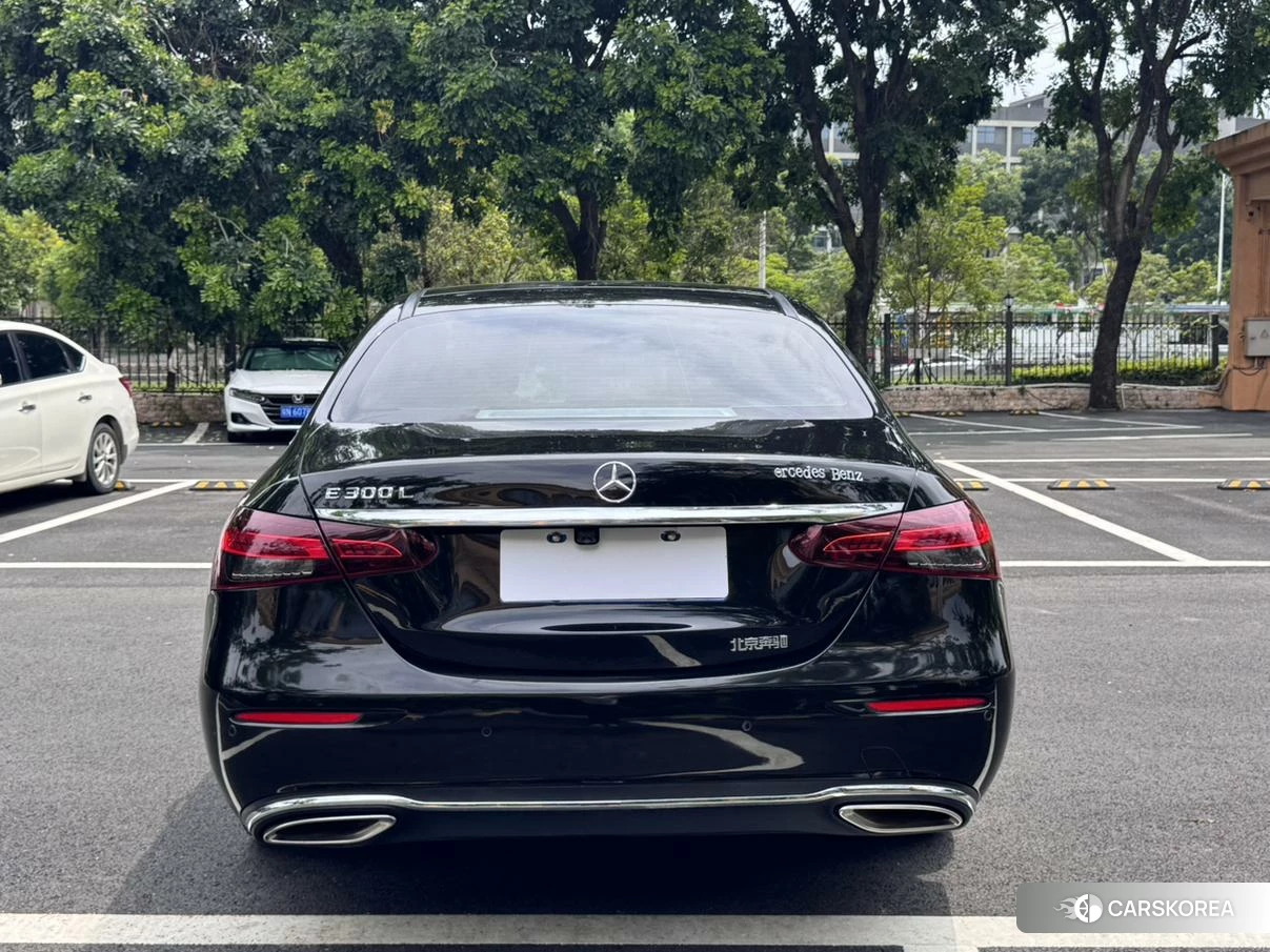 Mercedes-Benz E-Class id 4510664 из Китая 7