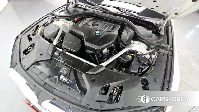 BMW 5 Series (G30) id 3531124 из Кореи 16