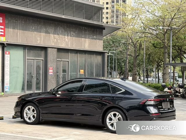 Honda Accord id 4297718 из Китая 7
